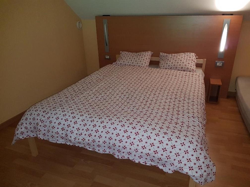 Zonnig Appartement Golf van Durbuy Buitenkant foto